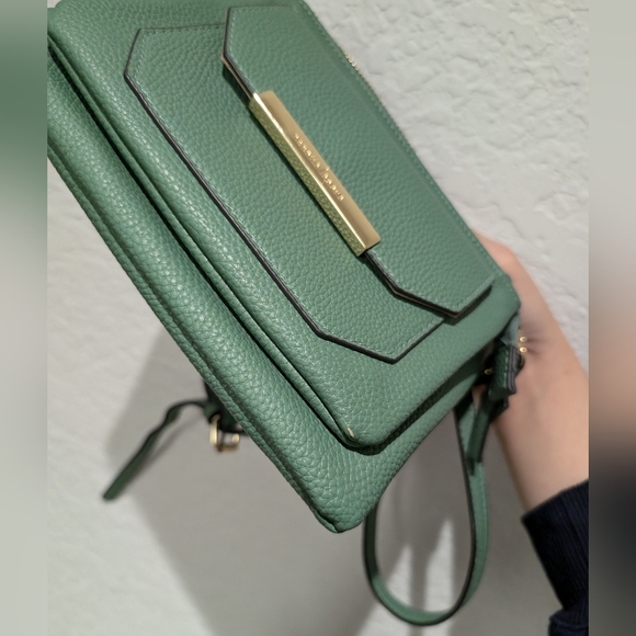 Nanette Lepore Versatile Lightweight Sage Green Color Crossbody Bag - Picture 6 of 12